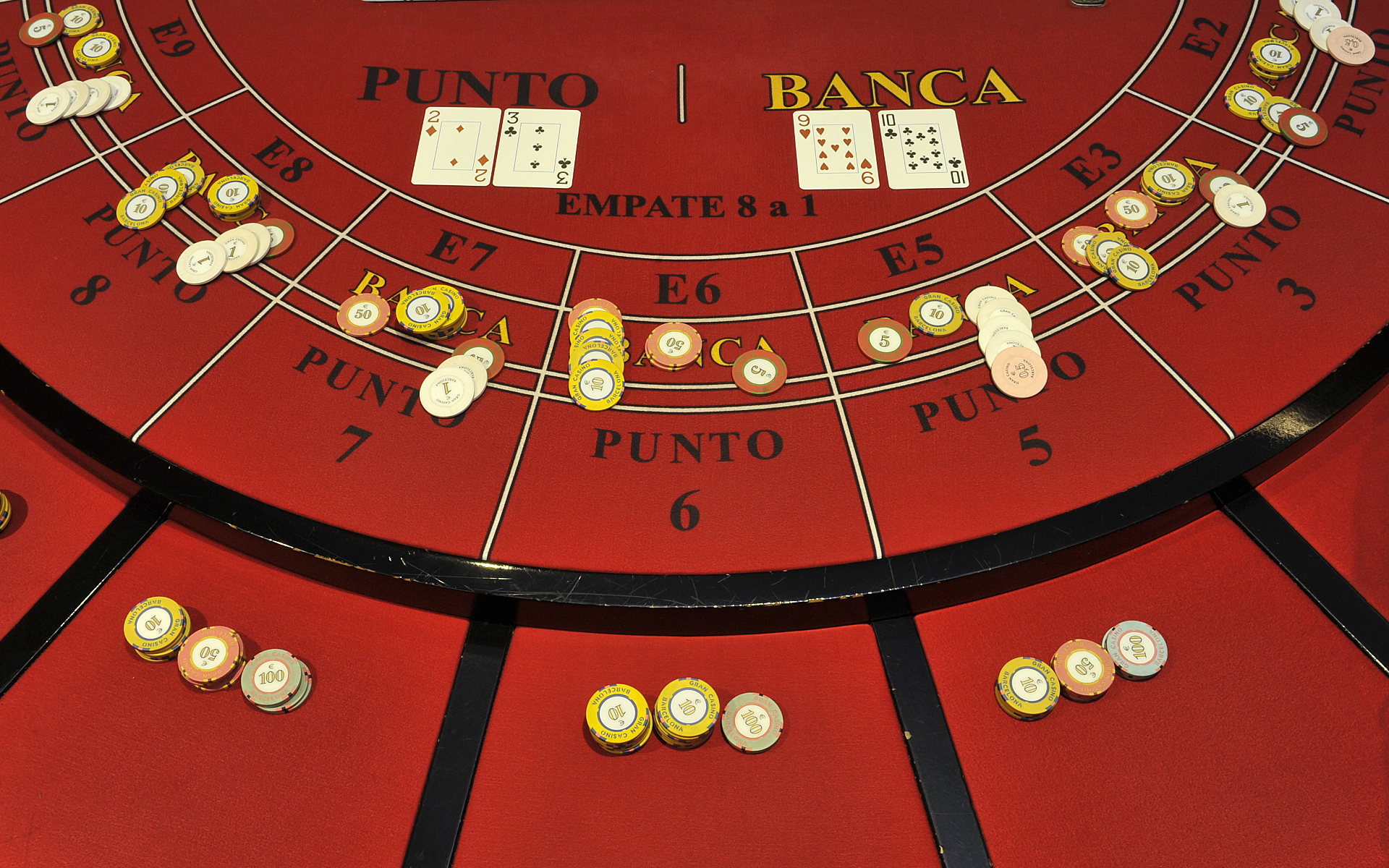 Règle du Baccarat (Punto Banco) - Jeu casino - Regles de jeux  Toutes vos  règles de jeux de société et de cartes : Monopoly, Trivial Pursuit, Uno,  1000 Bornes